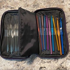 Never used Crochet needle starter set complete